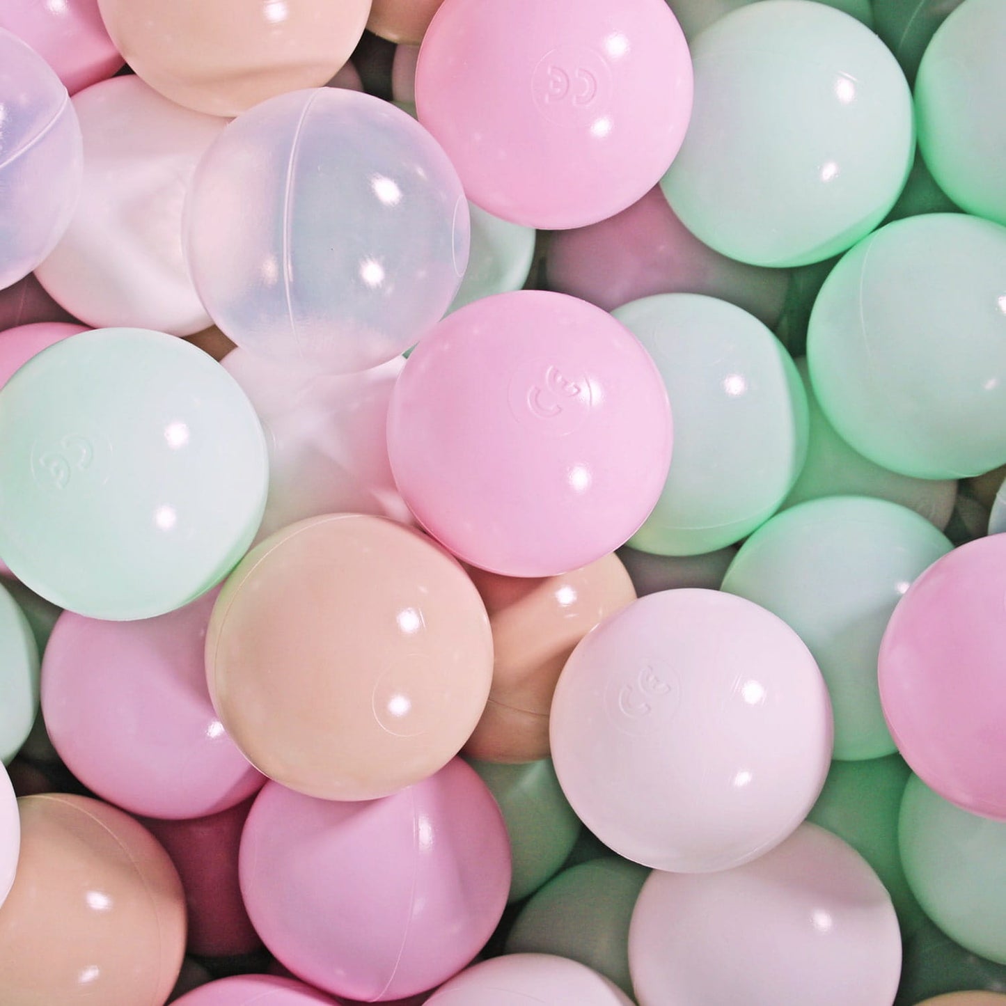 Round ball pit with 300 balls, 90x40cm, light pink, velvet